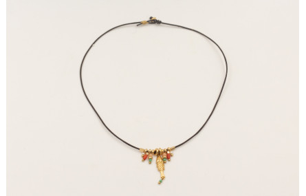 Collar ORO18K cuero marrón fino nudos con colgante