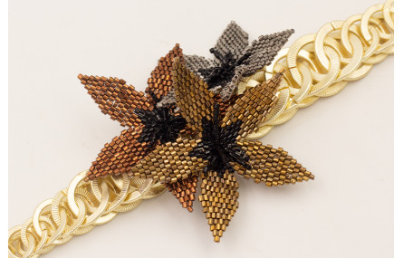 Pulsera completa de aros entrelazados dorado mate