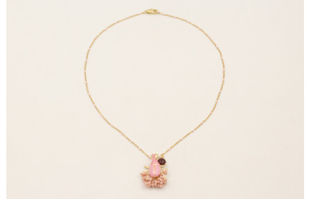 Collar cadena micro esmalte rosa con colgante esca