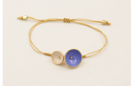 Pulsera hilo dorado con nudo serpiente y centro se