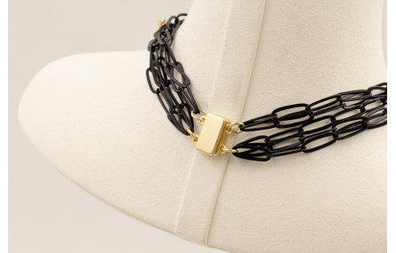 Collar cadena eslabón esmaltada negro con cadena e