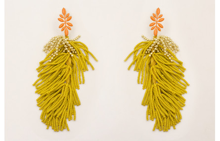 Pendientes petalos esmaltados nectarina con flecos