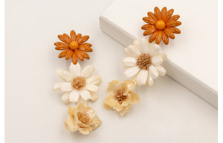 Pendientes flor grande esmaltada marrón con flor g