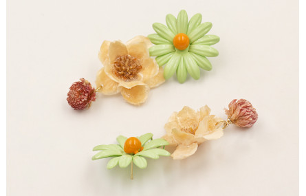 Pendientes flor grande esmaltada verde con flor na