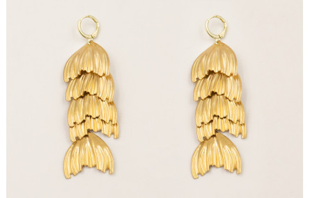 Pendientes cierre cascada colas de pez dorado.