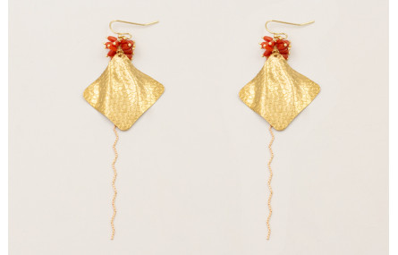 Pendientes pieza irregular manta raya dorada con f