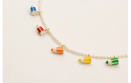 Collar perlas naturales con colgante lapices esmal