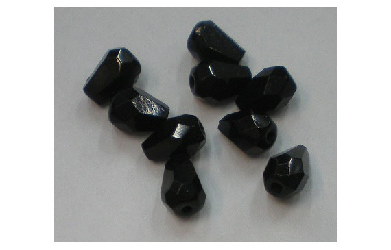 Gota facetada negra 7*5