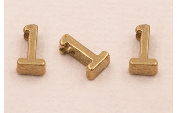 Pieza Número 1 7*6*2 Oro