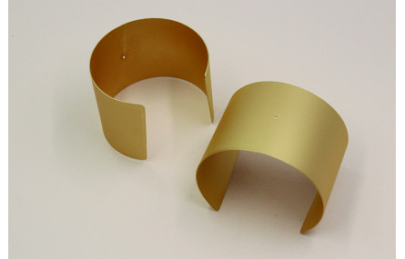 Pulsera Brazalete 54mm Oro Mate con agujero