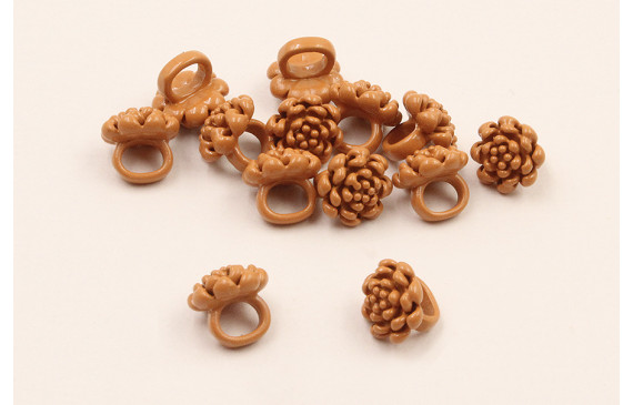 Flor de 7mm con anilla de 4mm interior  caldera