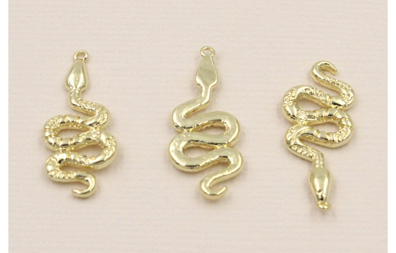 Colgante Serpiente 25*10*1,5mm Dorado