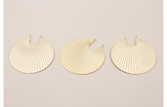 Pieza Colgante Disco estriado 45mm Dorado Mate