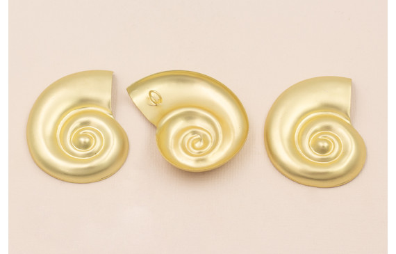 Caracola  con Anilla de 46*35mm Oro Mate