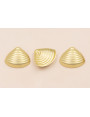 Colgante concha triangular rayada 32*26mm Oro Mate