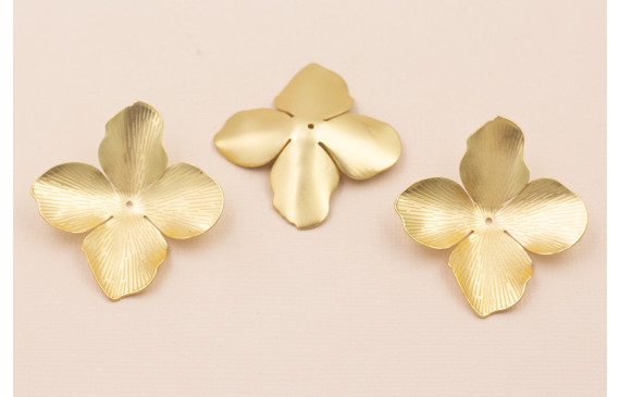 Flor 4 pétalos 40mm diámetro Oro Mate