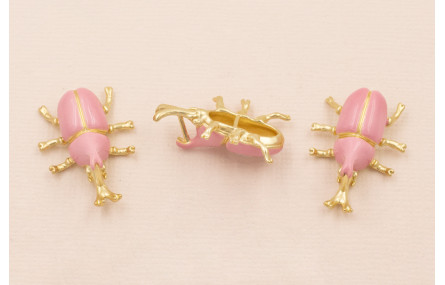 Escarabajo 25*20mm Dorado Mate Esmaltade Rosa