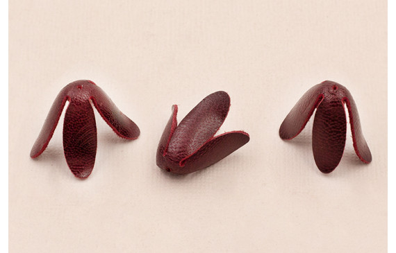 Campanilla Cuero 25mm alto granate