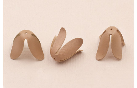 Campanilla Cuero 25mm alto blanco roto