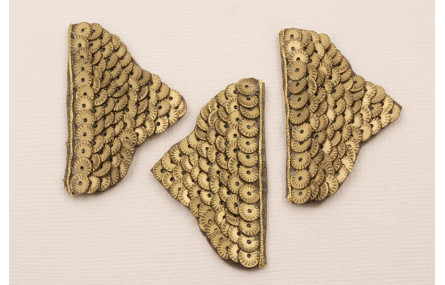 Triangulo Lentejuelas Cobre 50*25mm