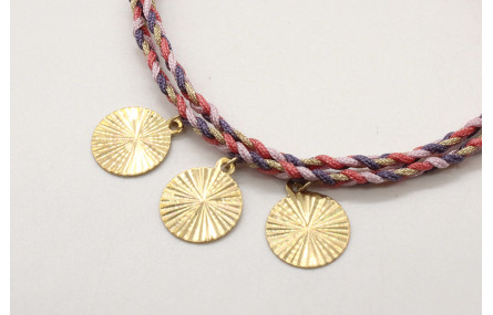 Pulsera trenza macrame morados, rosa con disco est