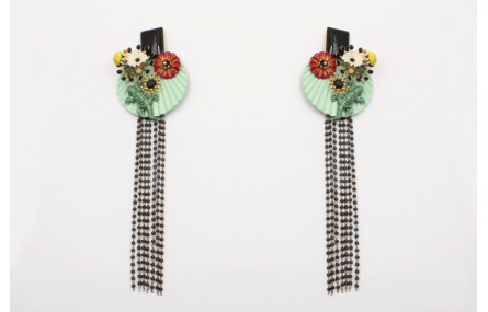 Pendientes perno rectangulo esmaltado negro, pieza