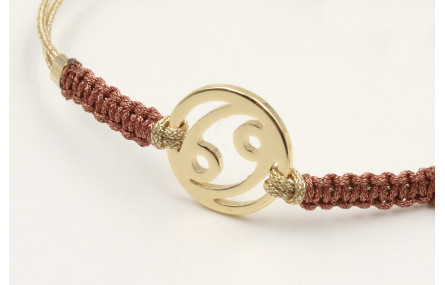 Pulsera hilo macrame oro palido con nudo oro rosa 