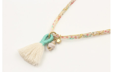 Collar lazo liberty estrellas con colgante caracol