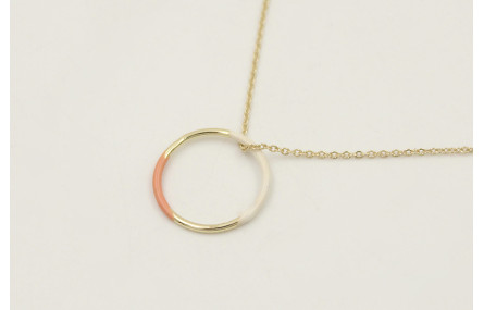 Solitario de acero inoxidable con cadena de eslabó