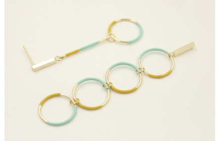 Pendientes irregulares de acero inoxidable con per