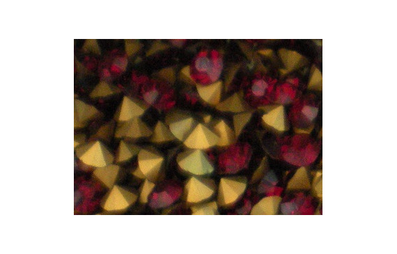 SIMIL SWAROVSKY SS22 SIAM RUBY