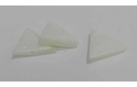 Triangulo Nacar 15mm*3mm