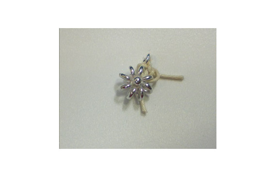 Flor de aretes 7mm diam. Plata