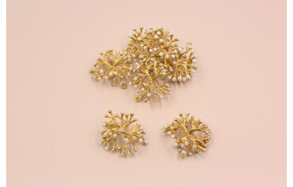 Cogante Coral 25*25*12mm Oro Mate Esmalte Blanco