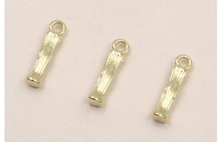 Colgante Letra I latón Dorado 15*10mm