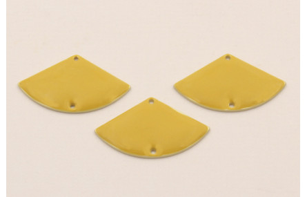 Pieza Abanico de 24*14mm esmalte Amarillo
