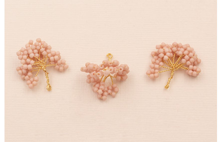 Ramillete 16 pétalos de Abalorio  20*20mm Rosa