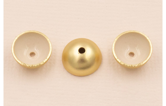 Semi Bola de 10mm con esmalte Beige Oro Mate