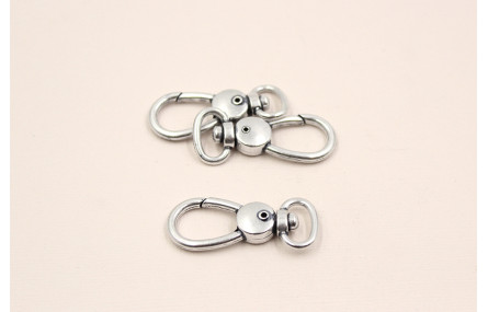 Mosquetón plano P.Vieja 44*17mm