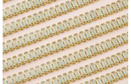 Cadena strass Cristales verde vidrio de 2,5*5mm