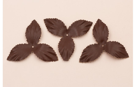 Flor pétalos relieve 60mm diam. Marrón