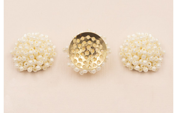 Disco de 20mm abalorio engarzado Perla