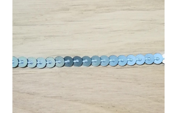 Tira de lentejuelas de 4mm Gris chapa Metal