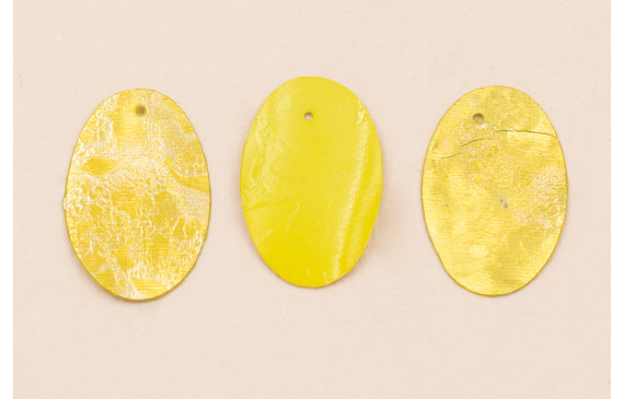 Ovalo 26*16 Amarillo y Metal