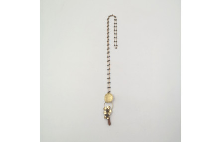 Collar largo facetadas gris, perno plano oro