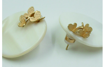 Pendientes disco nacar 12x10mm y perno trio maripo