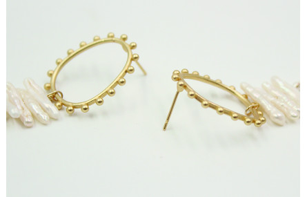 Pendientes pernos ovalado con bolitas 25x28mm con 