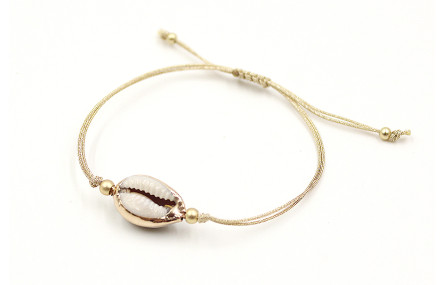 Pulsera hilo macrame dorado con concha esmaltada b