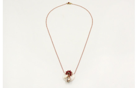 Gargantilla cadena de miyuki rosa con disco nacar,