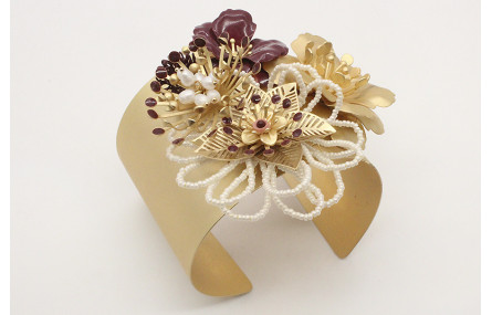 Brazalete con flor abalorio perlado, flores esmalt